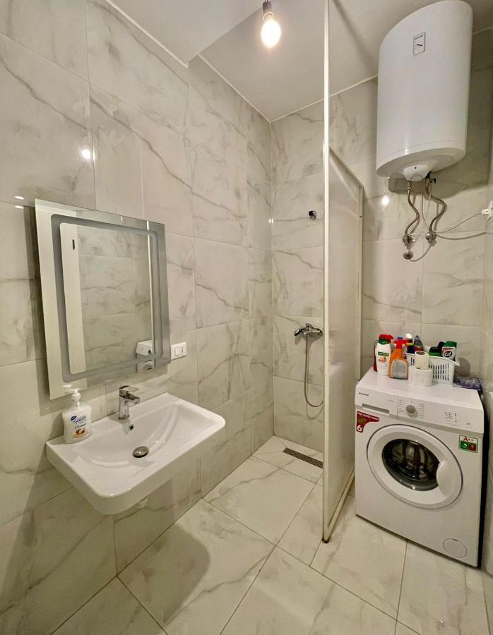 Second Home 1 Tiranë Ngoại thất bức ảnh