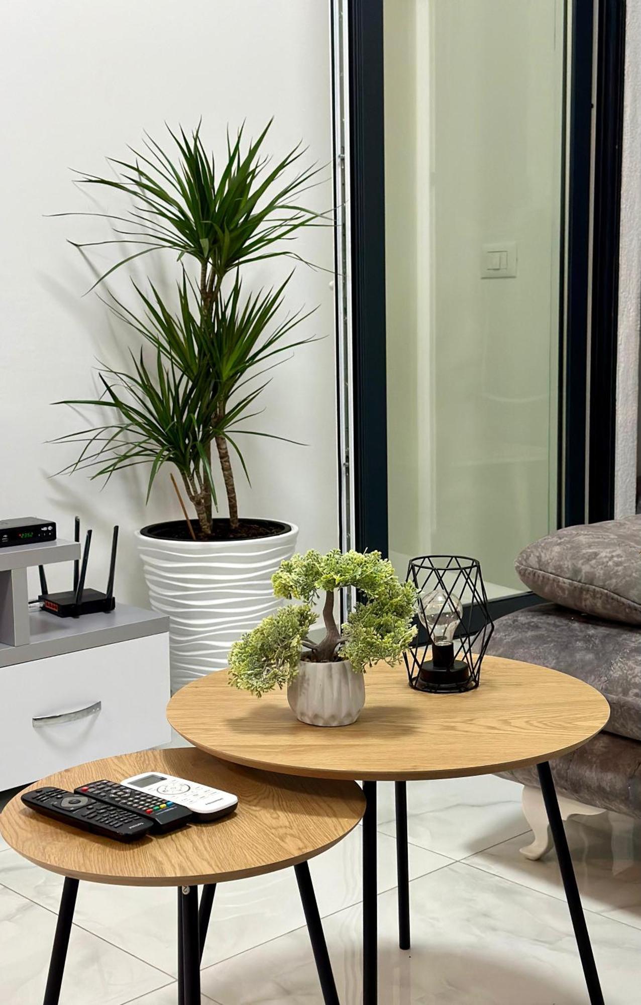 Second Home 1 Tiranë Ngoại thất bức ảnh